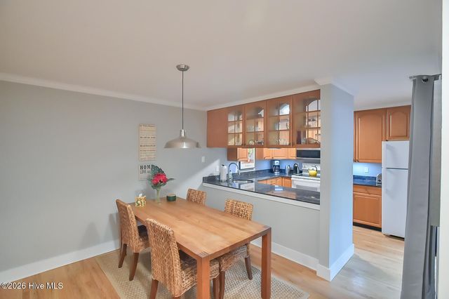 173 Summerwalk Circle, Chapel Hill, NC 27517