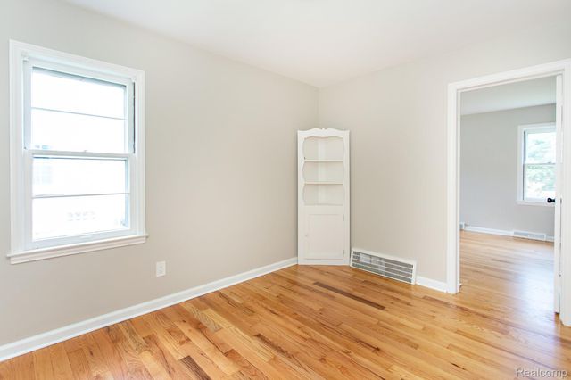 4056 Robina Avenue, Berkley, MI 48072