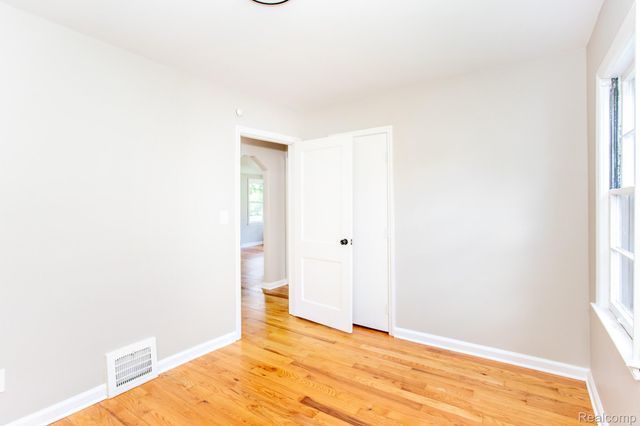 4056 Robina Avenue, Berkley, MI 48072