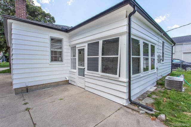 4056 Robina Avenue, Berkley, MI 48072