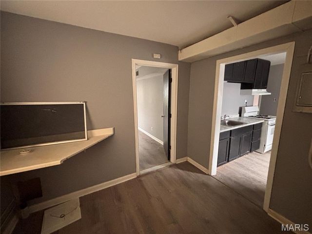 705 Beardsley Court, Ferguson, MO 63135