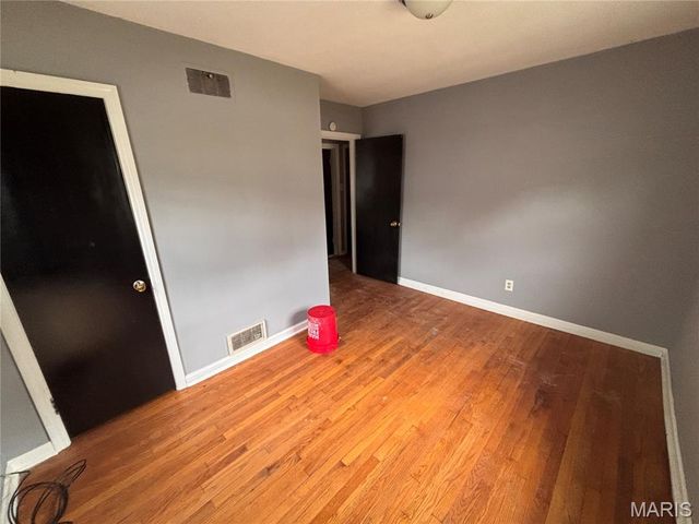 705 Beardsley Court, Ferguson, MO 63135