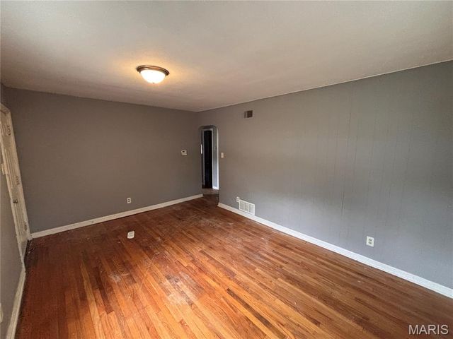 705 Beardsley Court, Ferguson, MO 63135