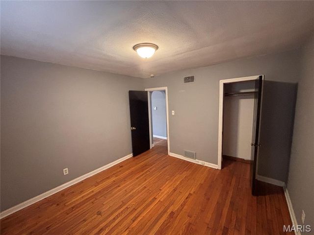 705 Beardsley Court, Ferguson, MO 63135
