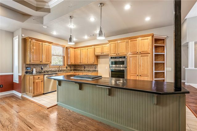 4042 Saulsbury Street, Springdale, AR 72762