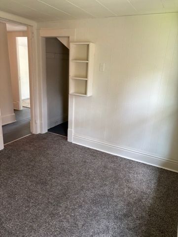 814 W Park Street, Morrison, IL 61270