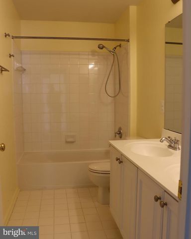 8560 BARROW FURNACE LN, Lorton, VA 22079