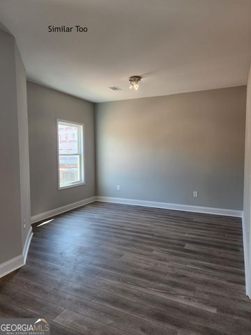 300 Beau Claire Circle, Byron, GA 31008