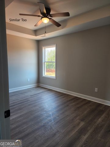 300 Beau Claire Circle, Byron, GA 31008