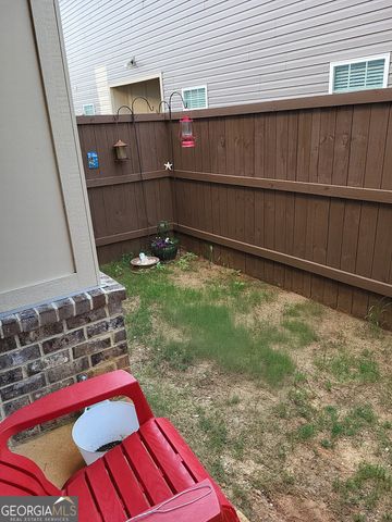 300 Beau Claire Circle, Byron, GA 31008