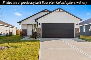 176 Road 5102l, Cleveland, TX 77327