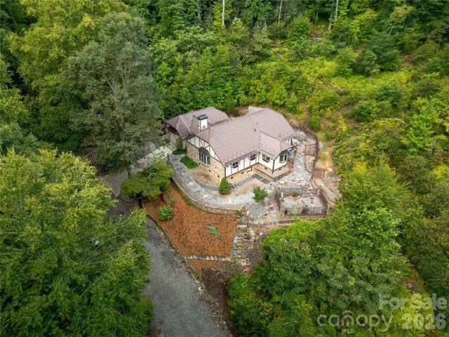 275 Hubbard Hollow Road, Rosman, NC 28772