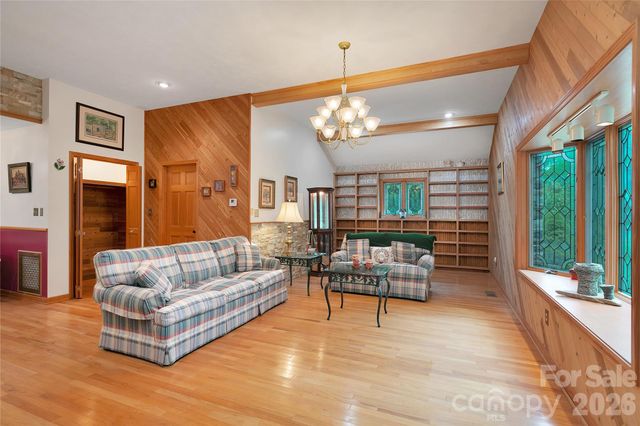 275 Hubbard Hollow Road, Rosman, NC 28772