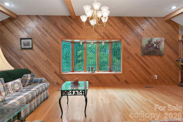 275 Hubbard Hollow Road, Rosman, NC 28772