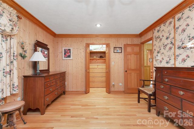 275 Hubbard Hollow Road, Rosman, NC 28772