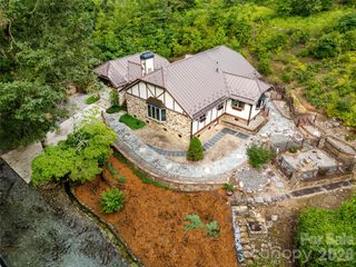 275 Hubbard Hollow Road, Rosman, NC 28772