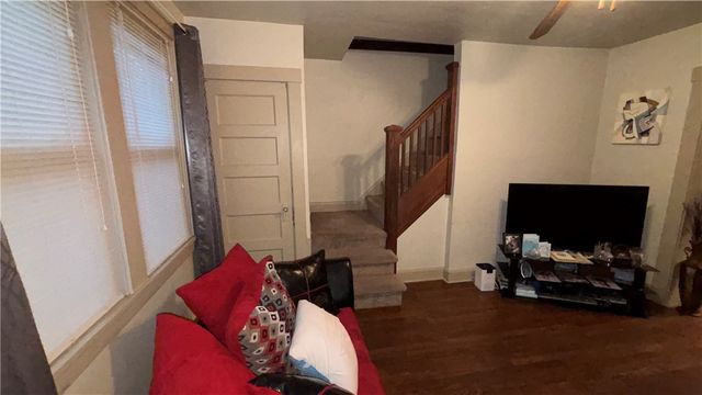 756 N 6th, Clairton, PA 15025