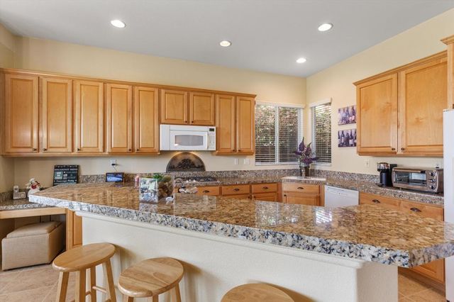 27 Via Del Maricale, Rancho Mirage, CA 92270