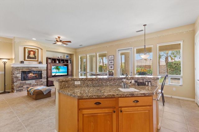 27 Via Del Maricale, Rancho Mirage, CA 92270