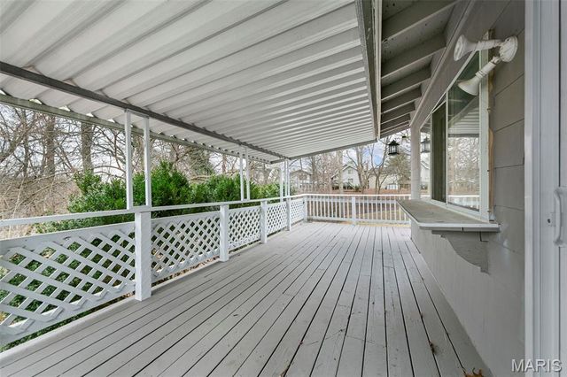 370 Marywood Court, Ballwin, MO 63021