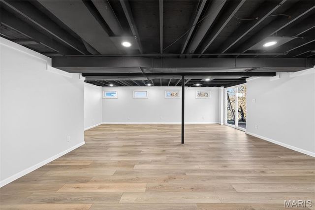 370 Marywood Court, Ballwin, MO 63021