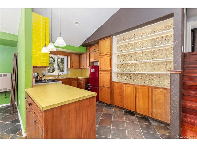 296 Palomino Way, Crestone, CO 81131