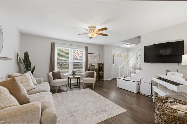 1184 Beaver Falls CT, Virginia Beach, VA 23464
