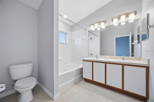 6407 BARKSDALE WAY, Riverview, FL 33578