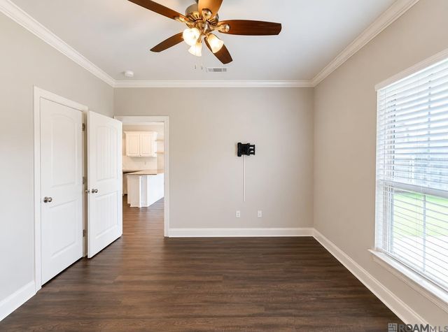 9017 Lockhart Rd, Denham Springs, LA 70726
