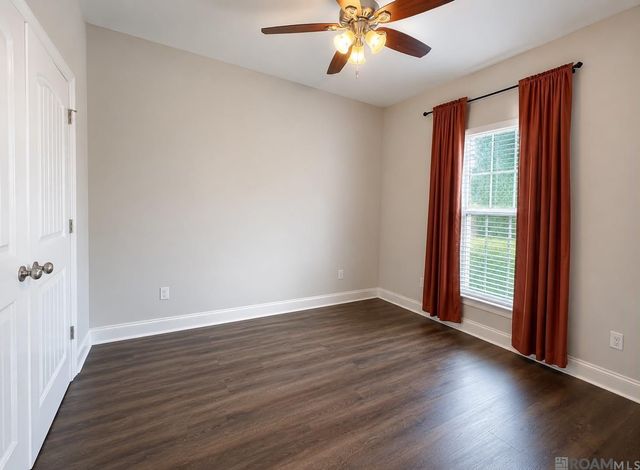 9017 Lockhart Rd, Denham Springs, LA 70726
