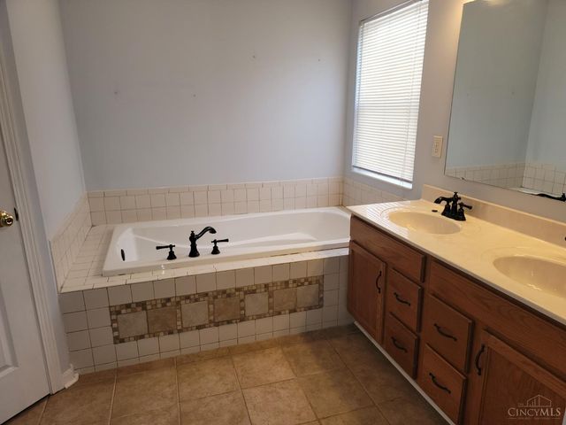 3836 Bach Grove Court, Batavia Twp, OH 45102