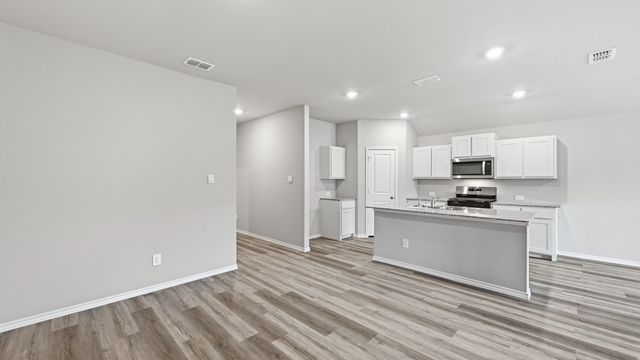10613 DIAMOND MINE Drive, Fort Worth, TX 76036