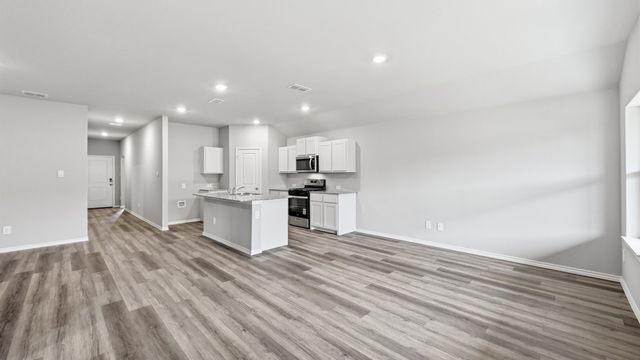 10613 DIAMOND MINE Drive, Fort Worth, TX 76036