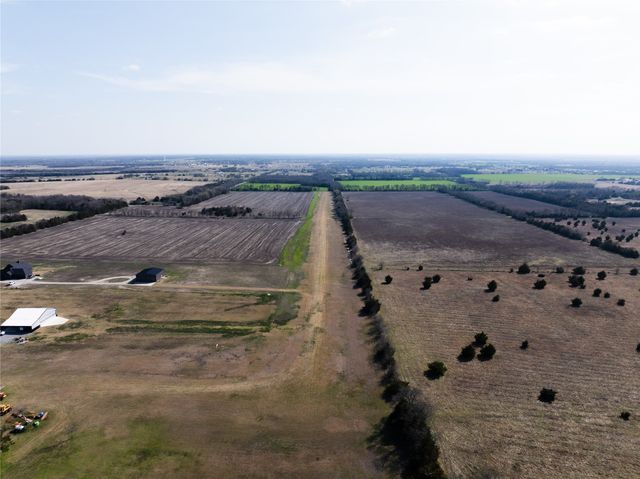375 Wolf Front Road, Van Alstyne, TX 75495