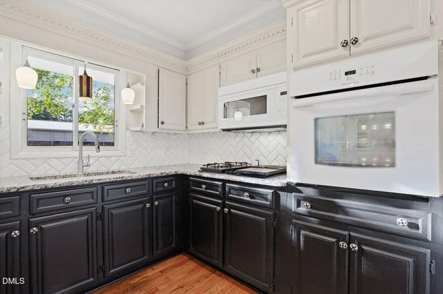 1105 S Vermont Street, Smithfield, NC 27577