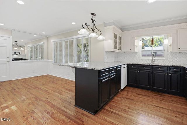 1105 S Vermont Street, Smithfield, NC 27577