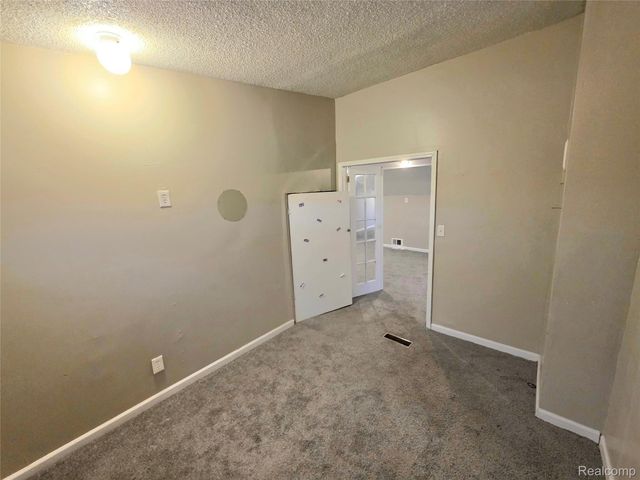 14235 WINTHROP Street, Detroit, MI 48227