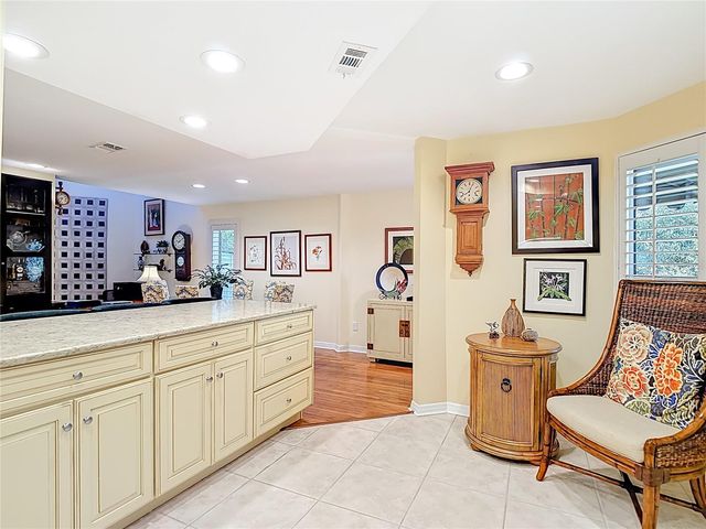 13812 MILL COVE CIRCLE 13812, Tampa, FL 33618