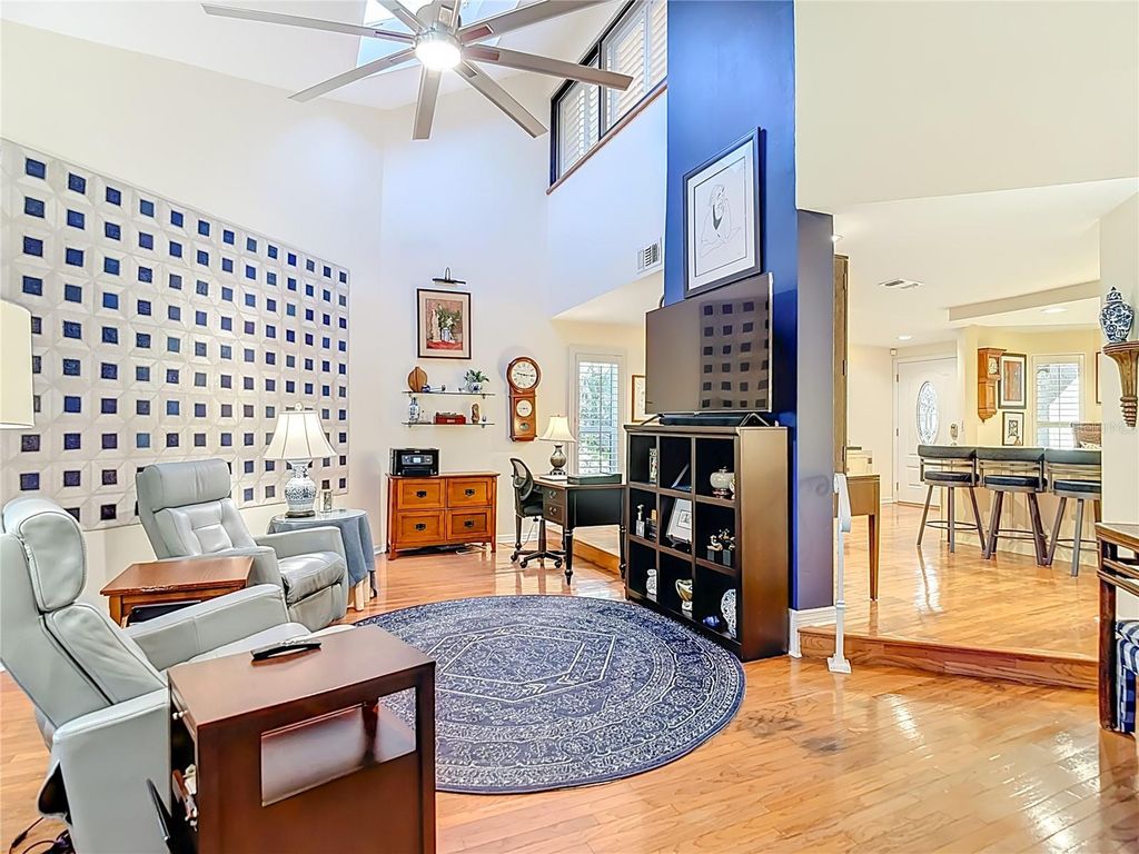 Image 16 of property listing at 13812 MILL COVE CIRCLE 13812, Tampa, FL 33618