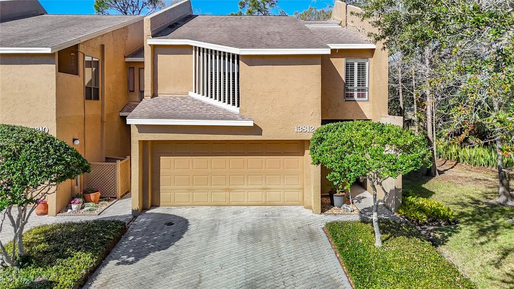 Image 3 of property listing at 13812 MILL COVE CIRCLE 13812, Tampa, FL 33618