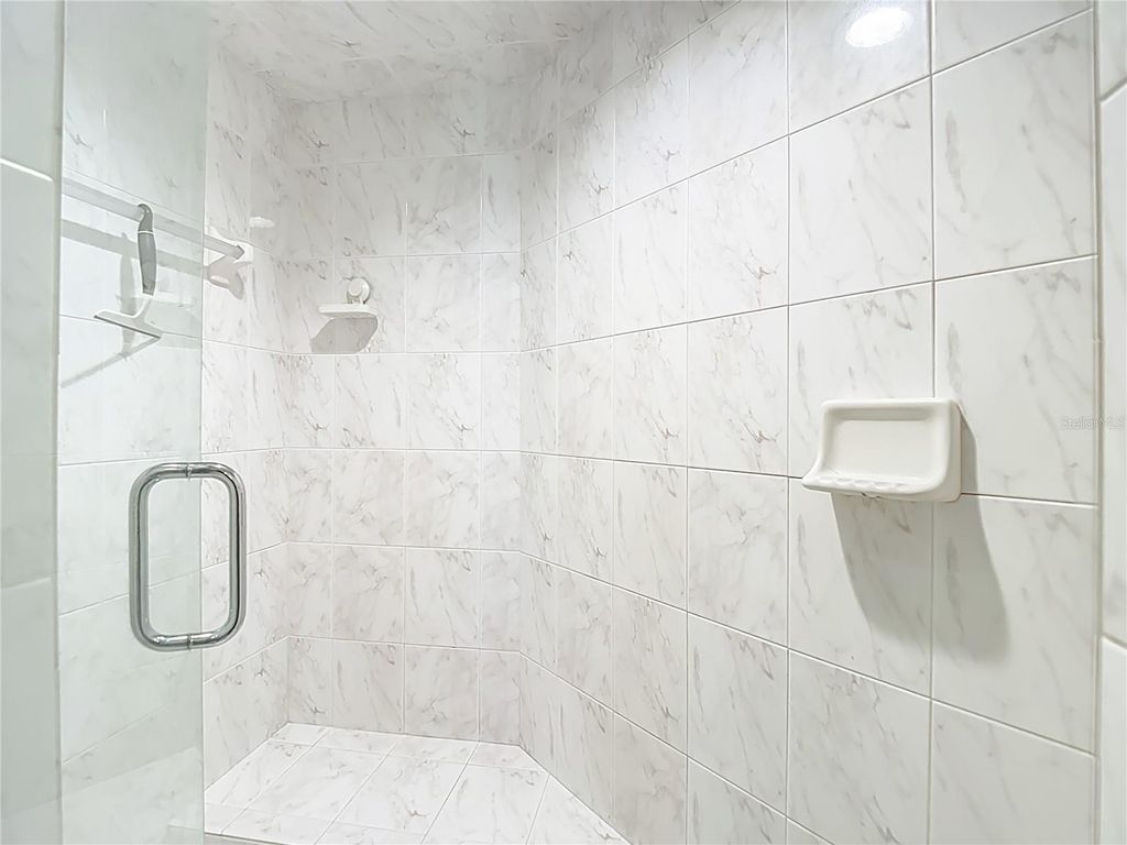 Image 32 of property listing at 13812 MILL COVE CIRCLE 13812, Tampa, FL 33618