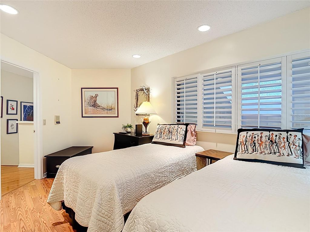 Image 35 of property listing at 13812 MILL COVE CIRCLE 13812, Tampa, FL 33618