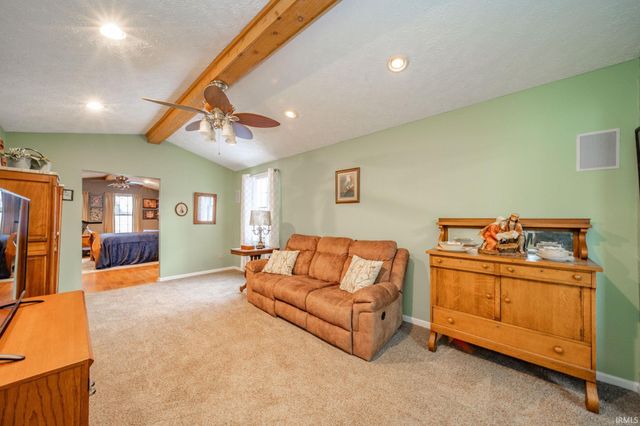 3004 Aruba Way, Muncie, IN 47302