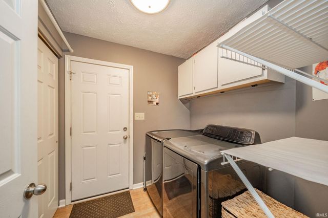 3004 Aruba Way, Muncie, IN 47302