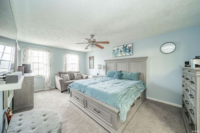 3004 Aruba Way, Muncie, IN 47302