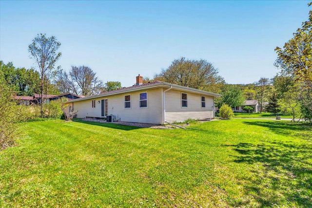 3003 Marvin Court, Cross Plains, WI 53528