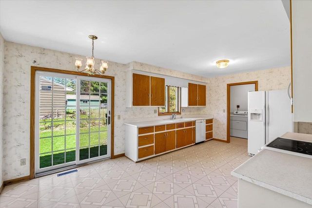 3003 Marvin Court, Cross Plains, WI 53528