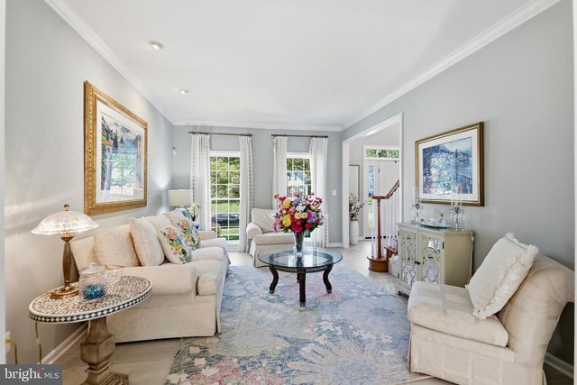 5484 HEREDITY LN, Gainesville, VA 20155