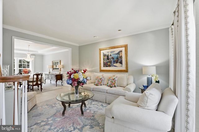 5484 HEREDITY LN, Gainesville, VA 20155