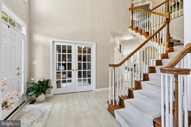 5484 HEREDITY LN, Gainesville, VA 20155